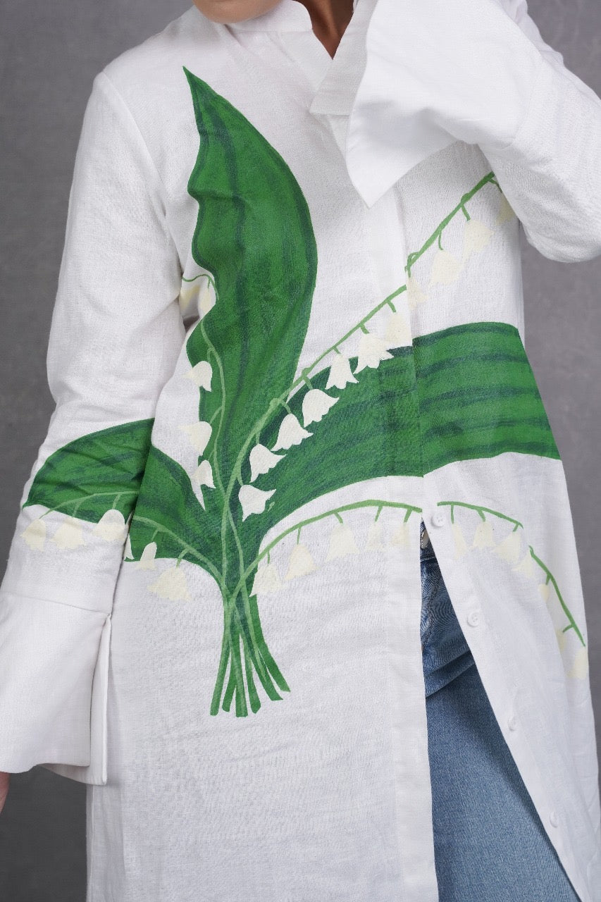 Verdant Grace Linen Shrug